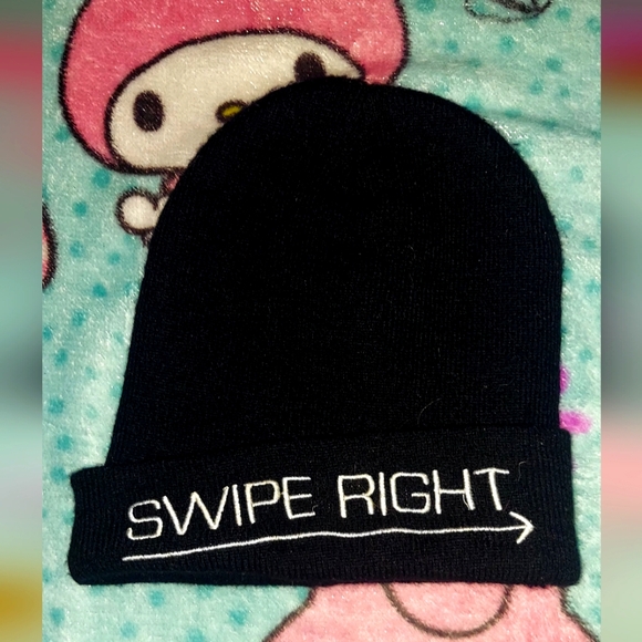 Swipe Right Emo Beanie - Picture 3 of 6